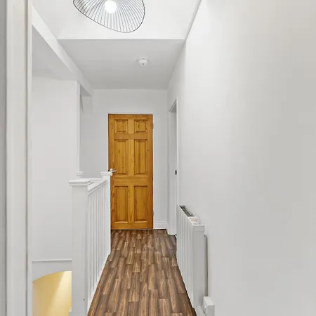 Harbourside Penthouse Sleep 16