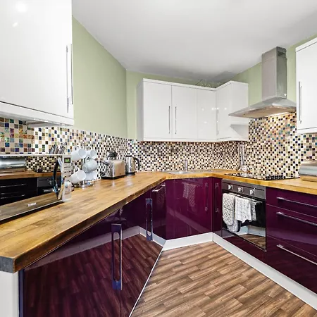 Apartment Harbourside Penthouse Sleep 16 Bristol