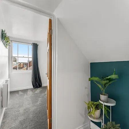 Harbourside Penthouse Sleep 16 Apartman *