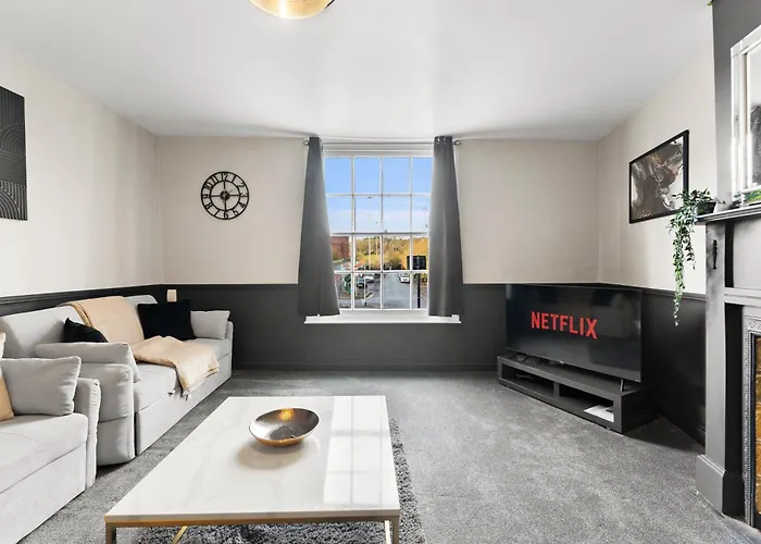 Harbourside Penthouse Sleep 16 Бристоль