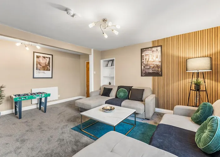 Апартаменти Harbourside Penthouse Sleep 16 Бристоль