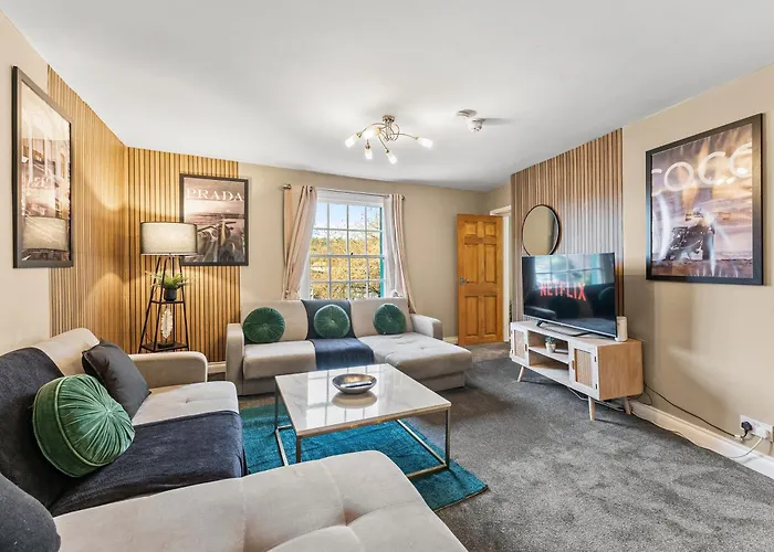 Harbourside Penthouse Sleep 16 Bristol