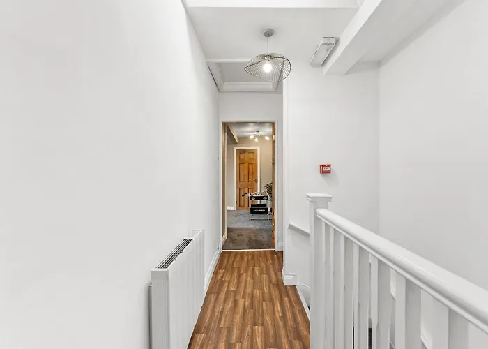 Harbourside Penthouse Sleep 16 Апартаменти