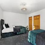 Harbourside Penthouse Sleep 16 布里斯托