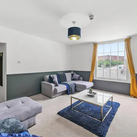 Harbourside Penthouse Sleep 16 아파트 브리스틀