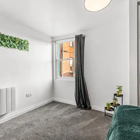 Harbourside Penthouse Sleep 16 * Bristol