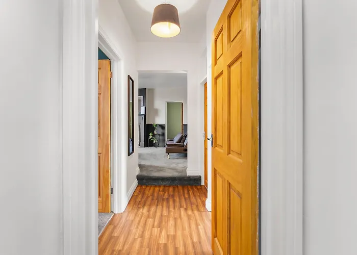 Harbourside Penthouse Sleep 16 בריסטול